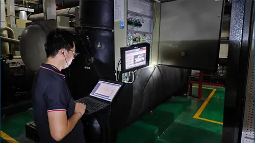 飞奕W系列【水机专用】智能控制器，赋能综合能源管理，助力国家“双碳”战略！